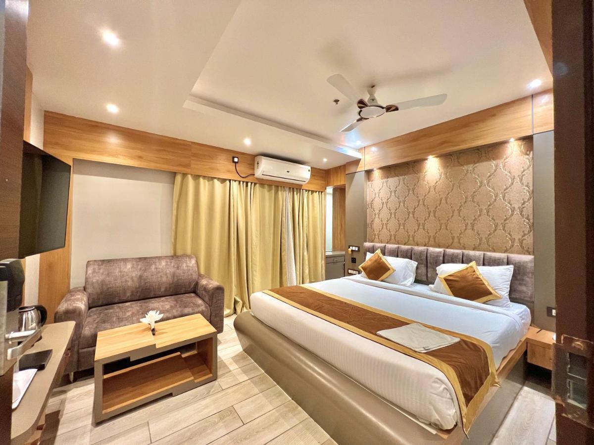 The Magnum Hotel Deoghar Kültér fotó