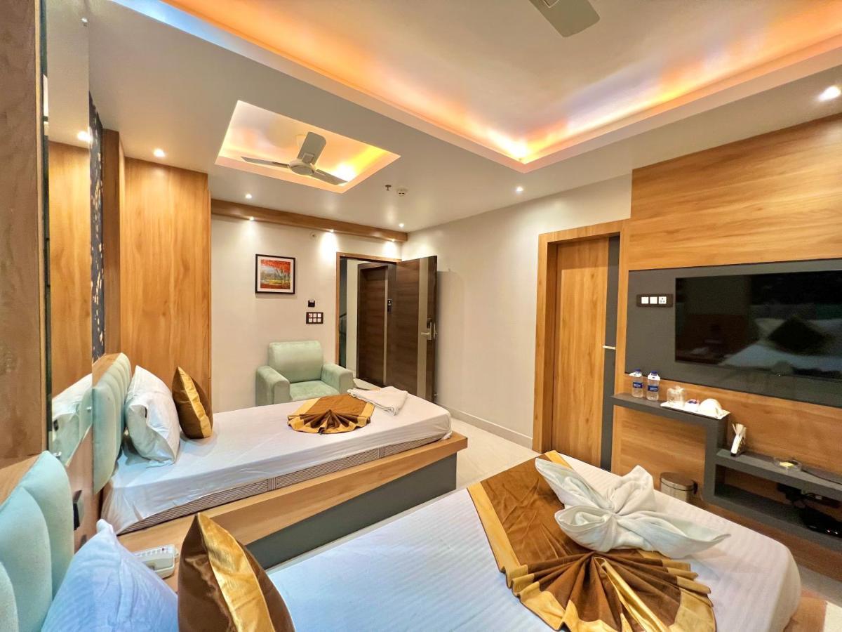The Magnum Hotel Deoghar Kültér fotó